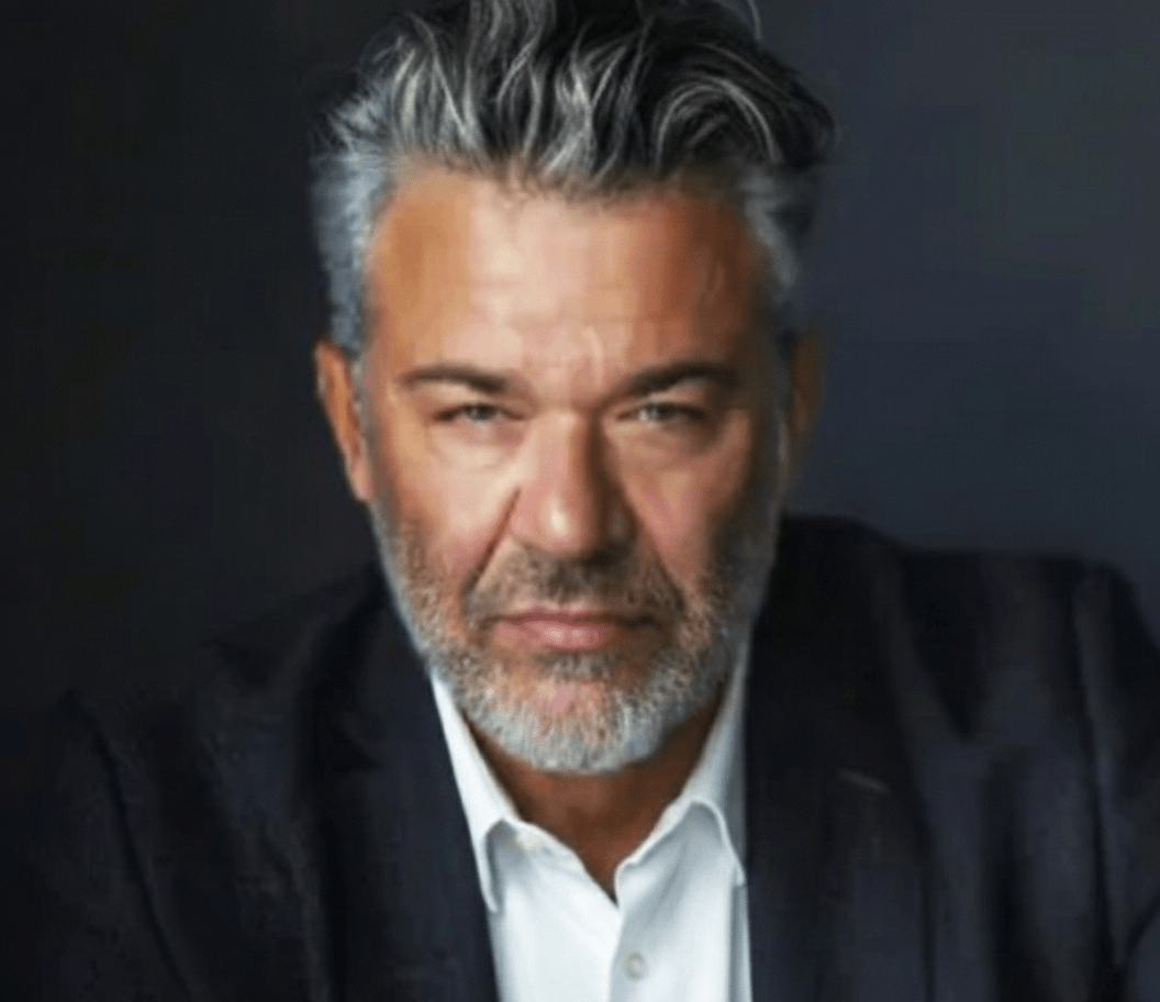 Σταύρος Θεοφιλάκος 